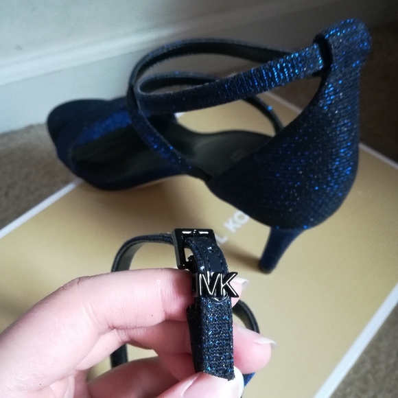 NEW Michael Kors Ava Mid Heel Sandals, Blue Glitter, 7.5 - Picture 8 of 12